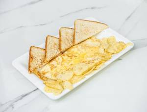Chicken'n' Cheese Omelette