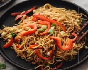 Burnt Garlic Veg Noodles
