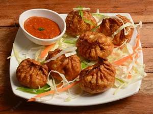 Fry Veg Momos [10 Pcs]