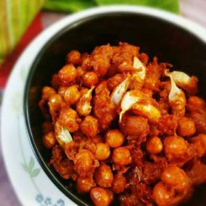 Garlic Chana Roast