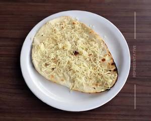 Cheese Naan