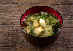 MISO SHIRU SOUP [ NON VEG ]