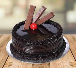 Chocolate Kitkat Cake