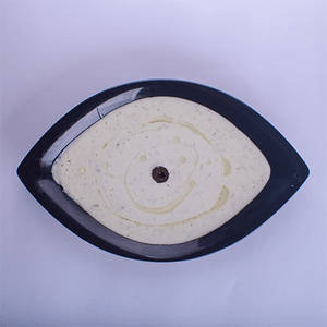 Thoum (Garlic Paste)