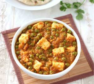 Matar Paneer