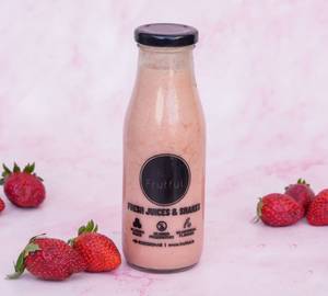 Strawberry Lassi