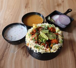 Chicken Tikka Biryani