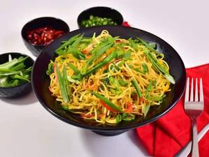 Veg Hakka Noodles