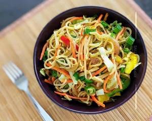 Hakka Noodles