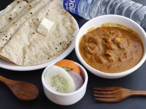 Butter Roti With Mushroom Masala