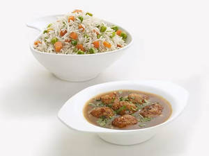 Veg manchurian [4 pieces] with veg fried rice      