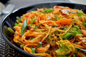 Veg Schezwan Noodles