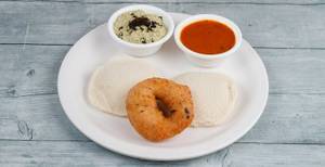 Idli 2 Pc Vada 1 Pc