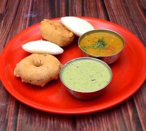 Idli Vada