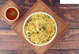 Veg Noodles & Babycorn Combo