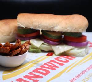 Peri Peri Chicken Sausage Subwich