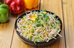 Chicken Hakka Noodles 