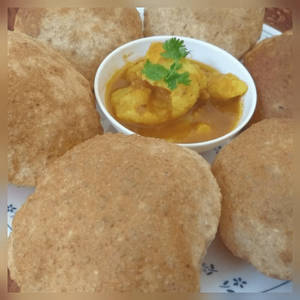 Aloo Bedmi.