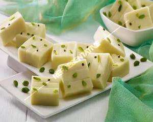 Khoya Elaichi Burfi