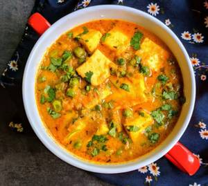 Matar Paneer