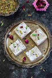 Khowa Barfi     