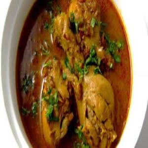 Chicken Curry(500ml) With 2 Butter Roti
