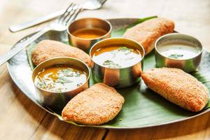 Fried Idli ( 2 Pcs )