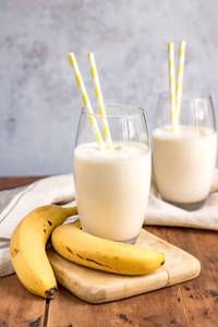 BANANA LASSI