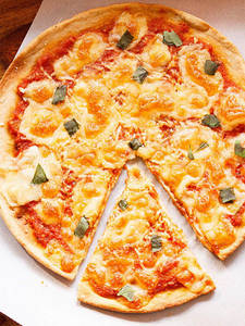 Margarita Cheese Pizza