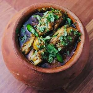 Champaran Handi Chicken [250 Gm]