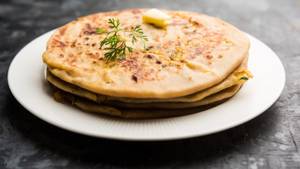 Aloo Cheese Paratha