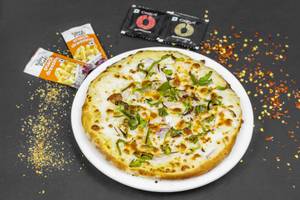 Onion and Capsicum Pizza