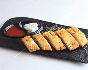 Cheese Finger Chips 