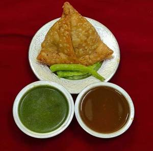 Special dahi samosa.