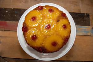 Pineapple cake