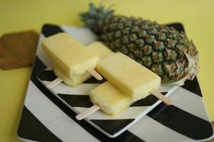 Pineapple Pop - Made with 100% Natural Fruit.