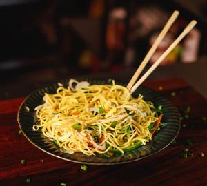 Chicken Hakka Noodles