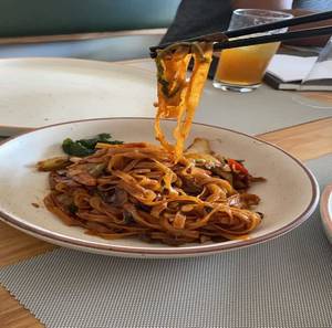 Veg Pad Thai Noodles