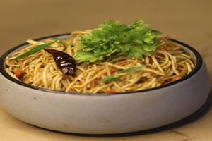 Chicken Hakka Noodles