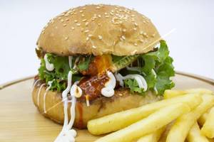 Schezwan Paneer Burger