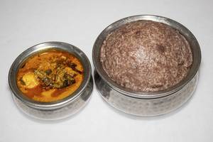 Raagisankati With Chicken Curry