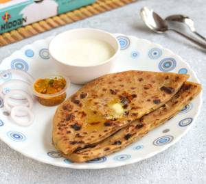 Aloo Paratha with Dahi