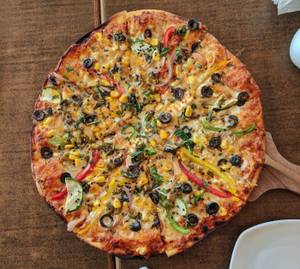 Large Cheese & Corn Pizza