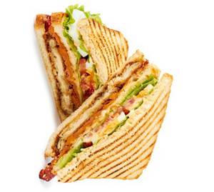 Coleslaw chicken sandwich
