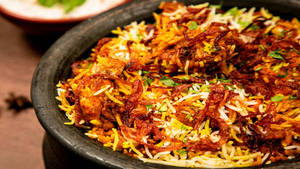 Murgh Hydrabadi Dum Biryani Combo For 1(biryani+2pieces  Chk. Chutney Kebab+firni+kachoombar)