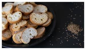 Omam Rusk (100 gms) 