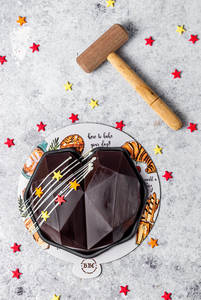 Father's Day Special Dark Chocolat Pinata With Hammer (500g)