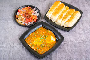 Tomato Fry (2 Egg) + 5 Pav