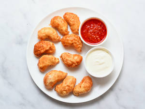 Chicken Fried Momos (10 Pcs)