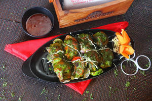Chicken Tandoori Hariyali Momos